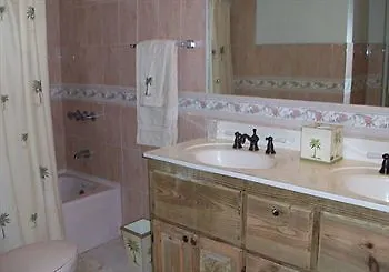 Celebrity Villa Jamaica 몬테고 베이 3*,